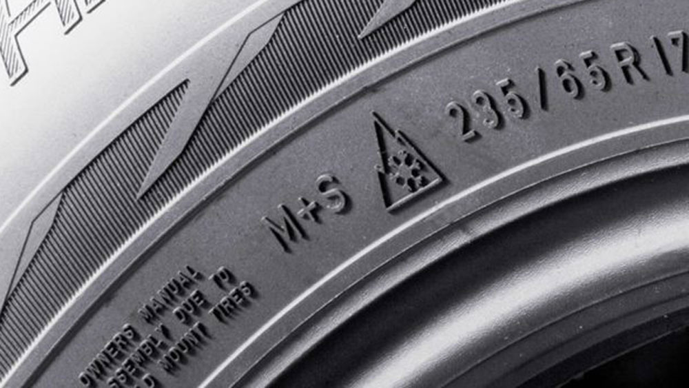 Dicitura M S sul Fianco degli Pneumatici Invernali Dicitura M S sul Fianco degli Pneumatici Invernali